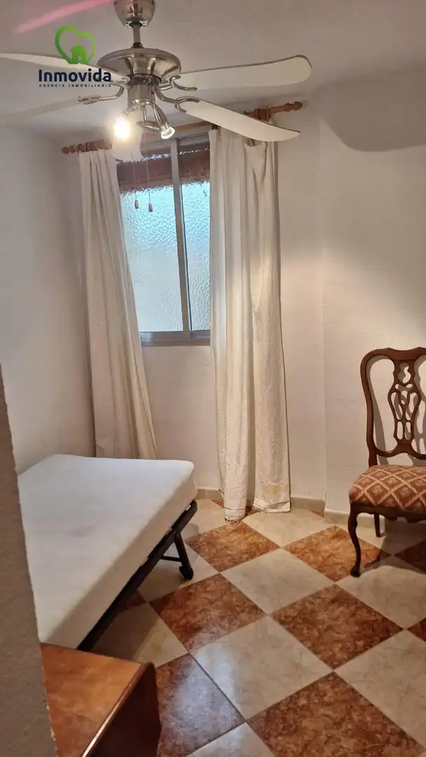 Dormitori de Pis en venda en Córdoba amb Aire condicionat, Calefacció i Terrassa