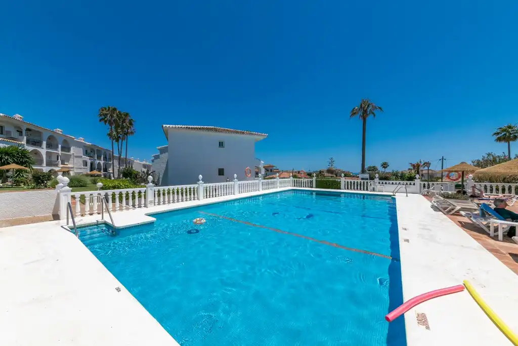Swimming pool of Attic for rent in Mijas  with Air Conditioner, Terrace and Furnished