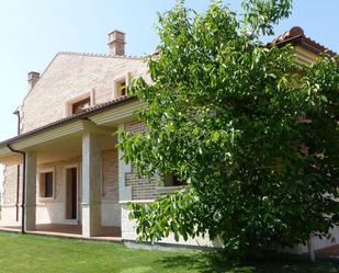 Jardí de Casa o xalet en venda en Sigeres amb Calefacció, Terrassa i Piscina