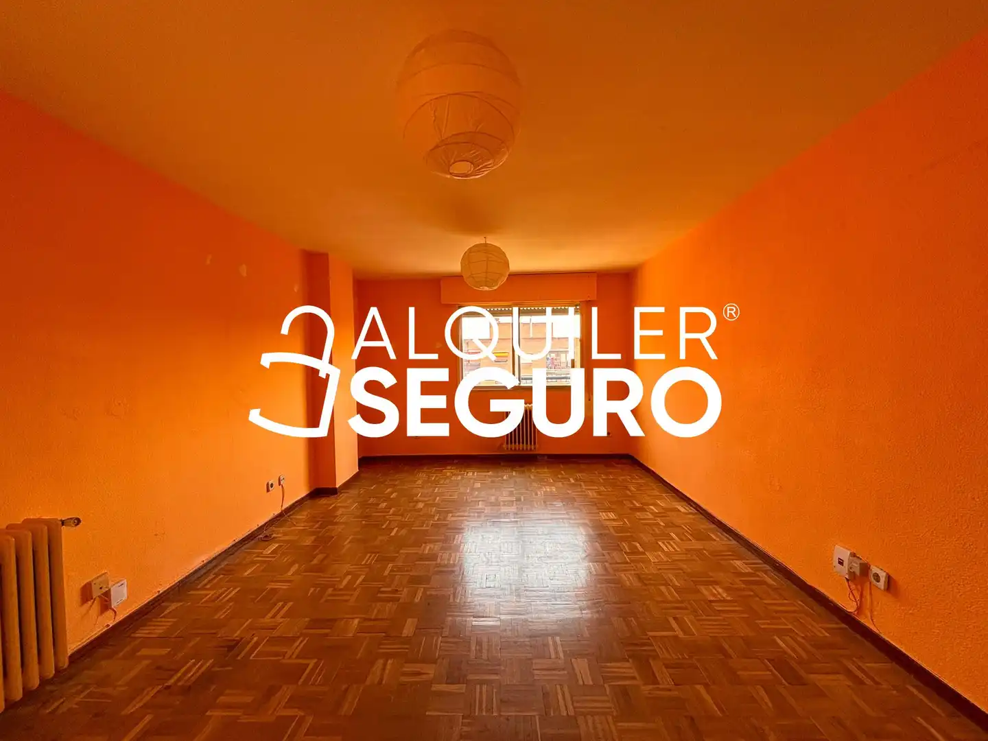 Flat for rent in Madrid  with Heating and Terrace