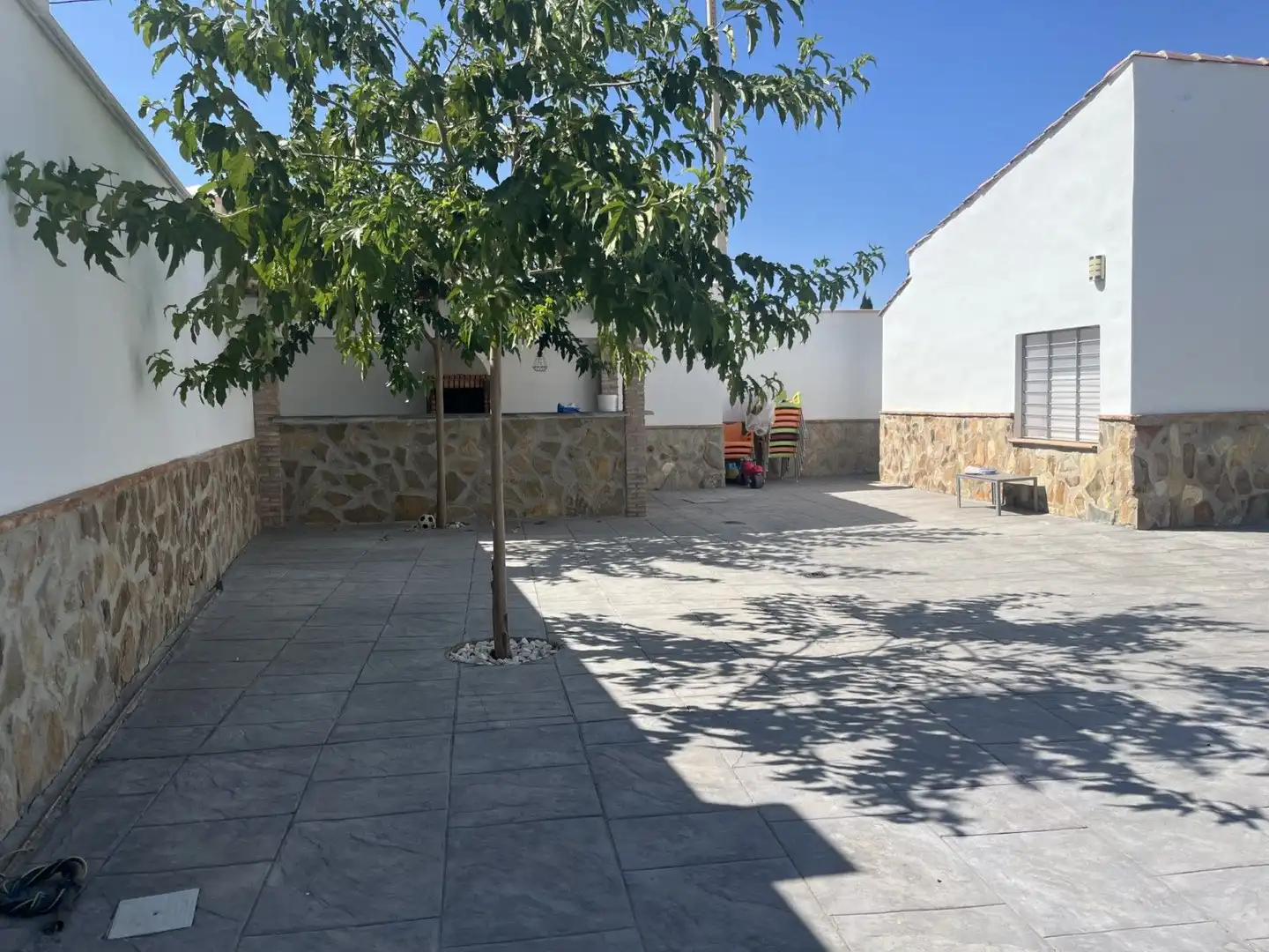 Terrassa de Casa o xalet en venda en Jaén amb Aire condicionat, Calefacció i Jardí privat