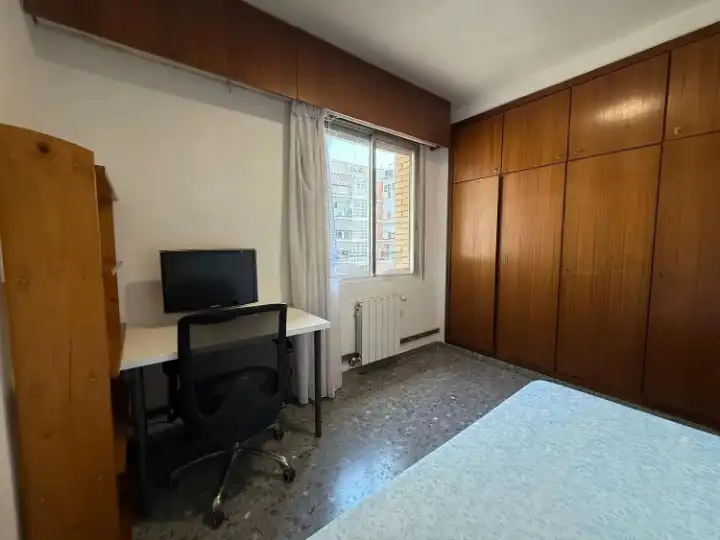 Habitación de Piso en venta en Valencia con Aire acondicionado, Calefacción y Amueblado