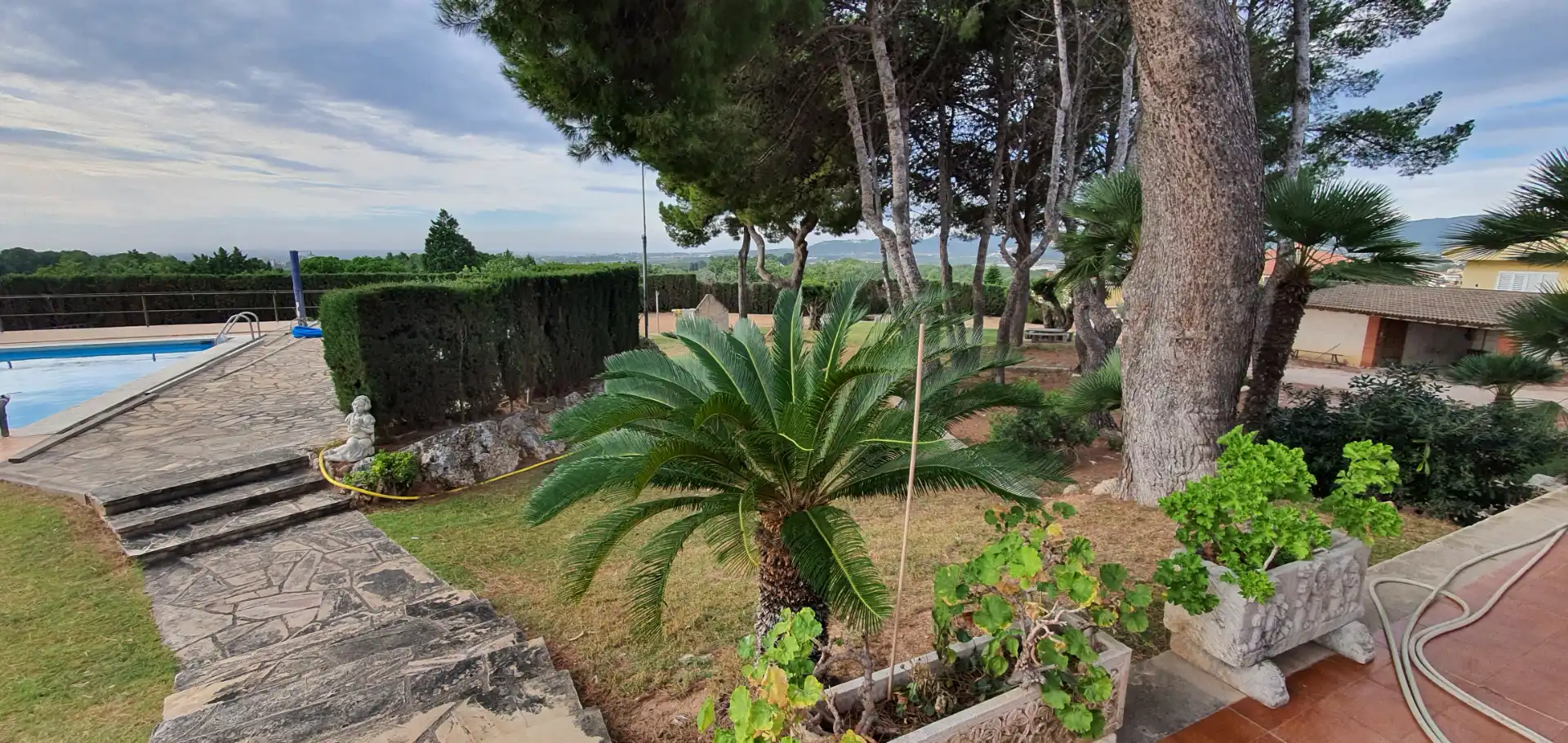 Jardí de Casa o xalet en venda en El Vendrell amb Aire condicionat, Jardí privat i Terrassa