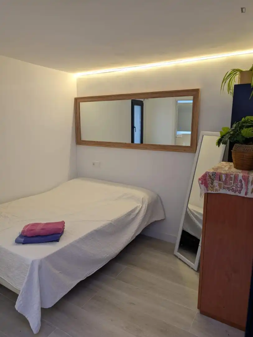 Bedroom of Houses for rent in Madrid  with Air Conditioner, Furnished and Washing machine