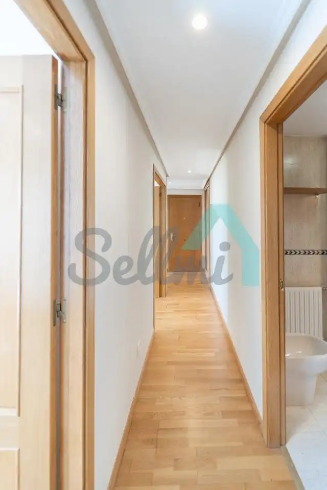 Flat with lift to rent in Calle Juan Antonio Álvarez Rabanal, imagen 20