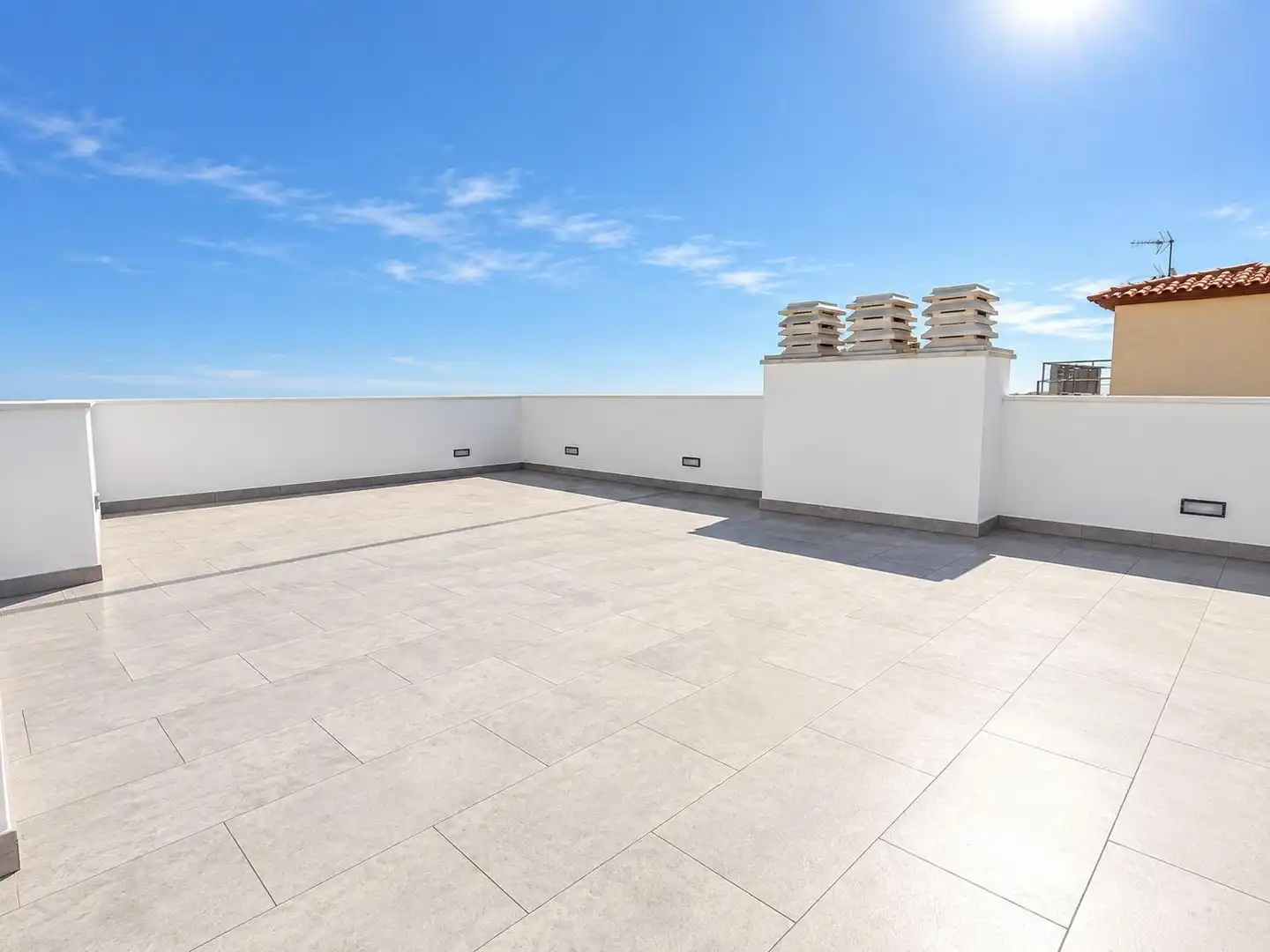 Adosado con terraza en venta en Les Roquetes