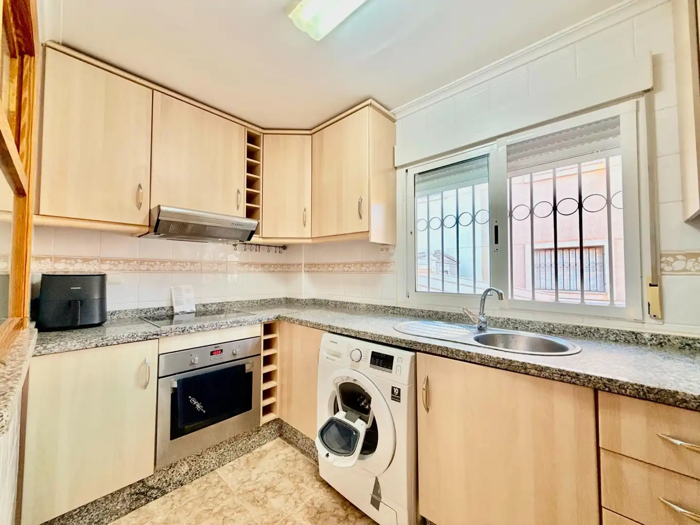 Kitchen of Detached homes for sale in Pilar de la Horadada  with Air Conditioner, Private garden and Terrace