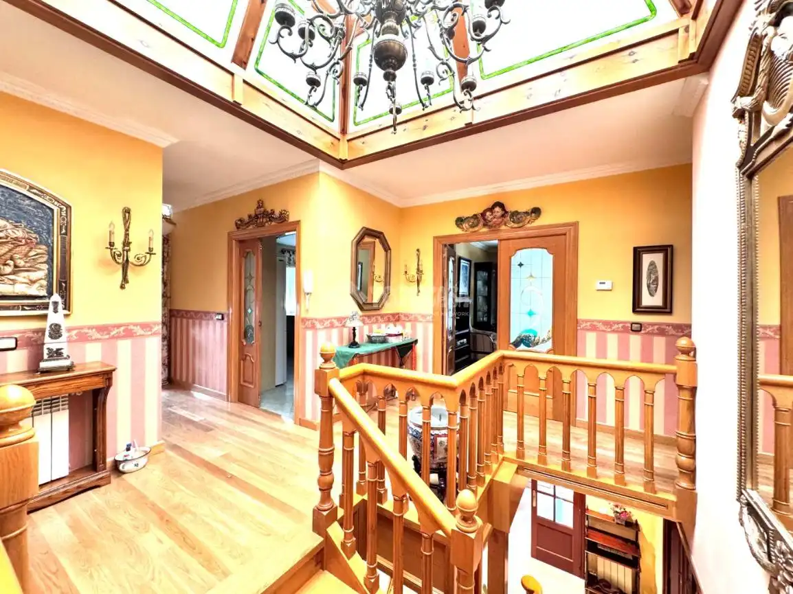 Houses for sale in Valladolid  with Air Conditioner, Parquet flooring and Furnished