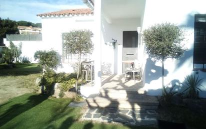 Vista exterior de Pis de lloguer en Sant Vicenç de Montalt amb Piscina comunitària