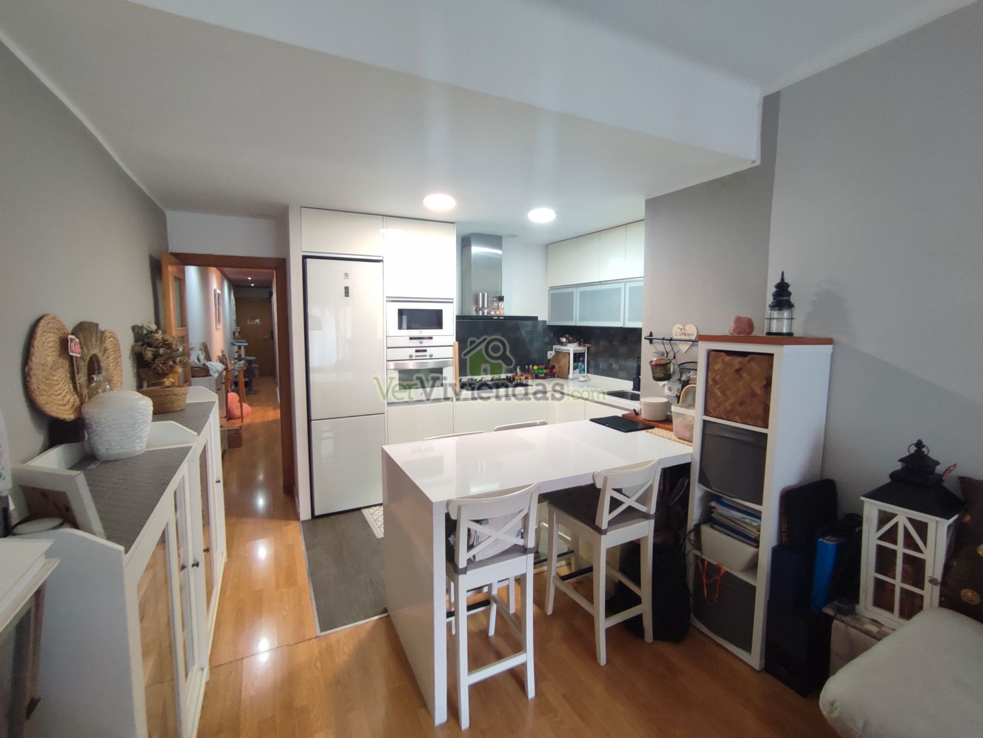Cuina de Pis en venda en  Barcelona Capital amb Parquet, Forn i Microones