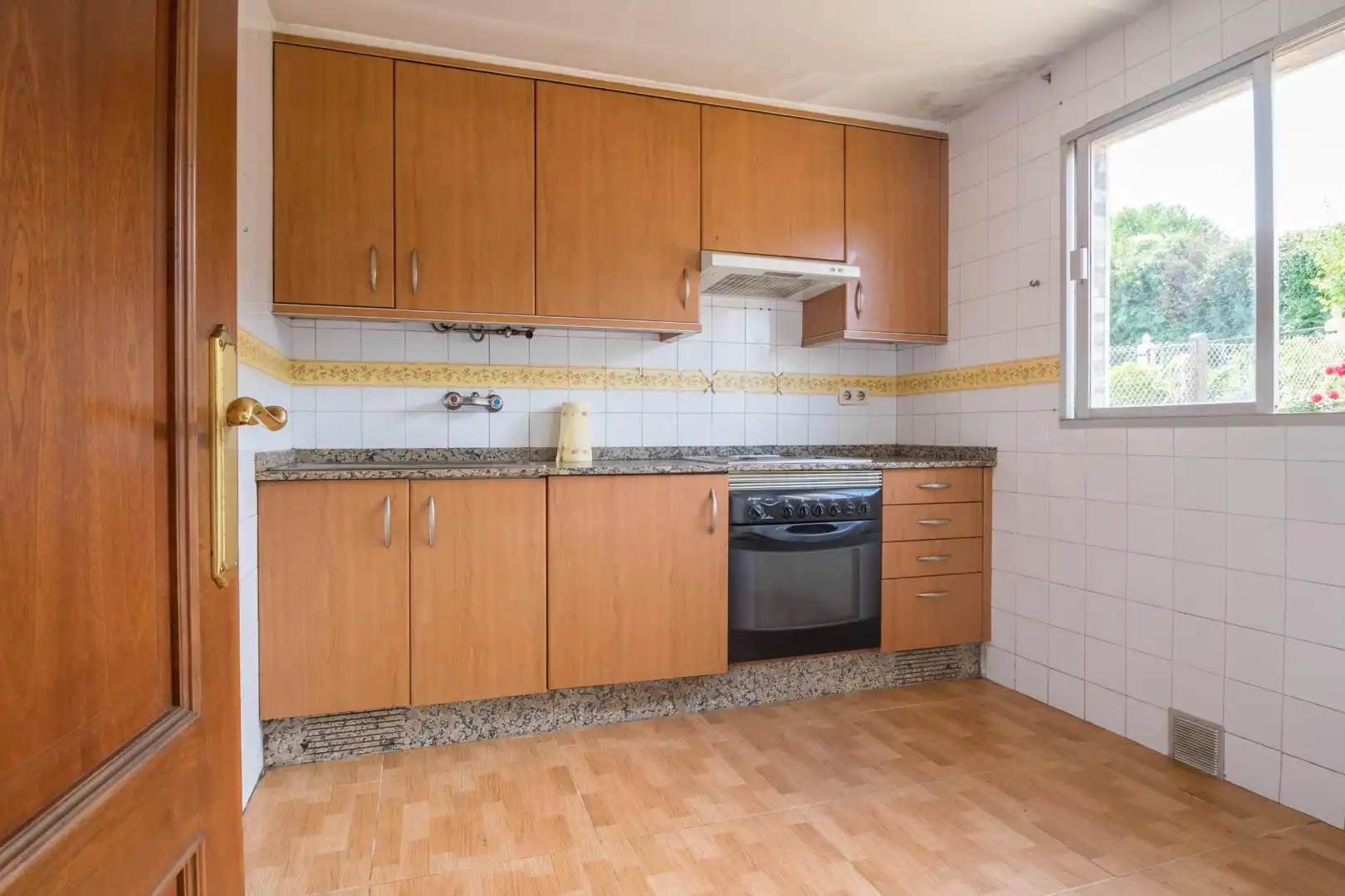 Cocina de Finca rústica en venta en Abegondo con Jardín privado y Trastero
