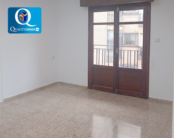 Habitación de Piso de alquiler en Sax con Balcón