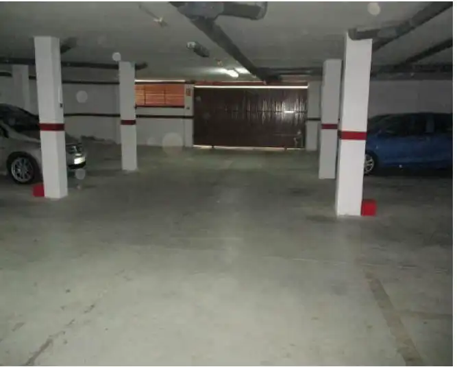 Aparcamiento con ascensor en venta en Cadiz, imagen 3