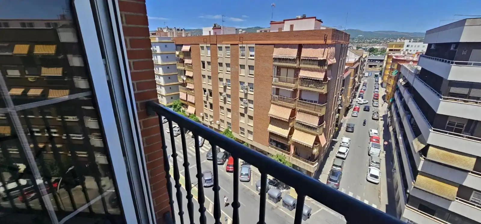 Pis amb ascensor en venda a Avenida de Medina Azahara 19