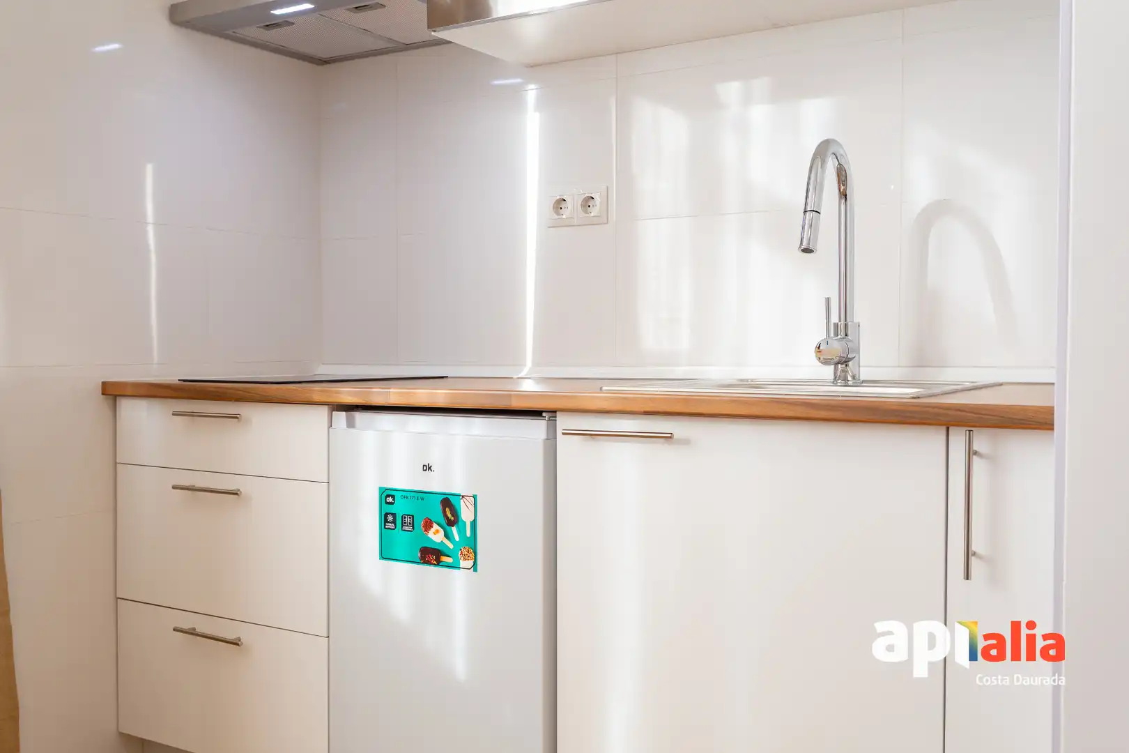 Küche von Wohnung zum Verkauf in Vila-seca mit Klimaanlage, Heizung und Gemeinschaftspool