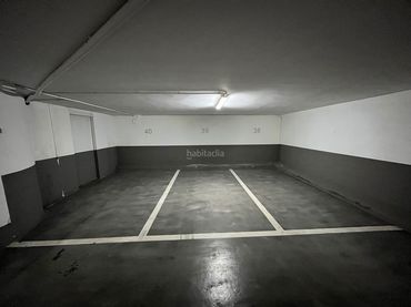 Individual en alquiler en Carrer de Colón 8