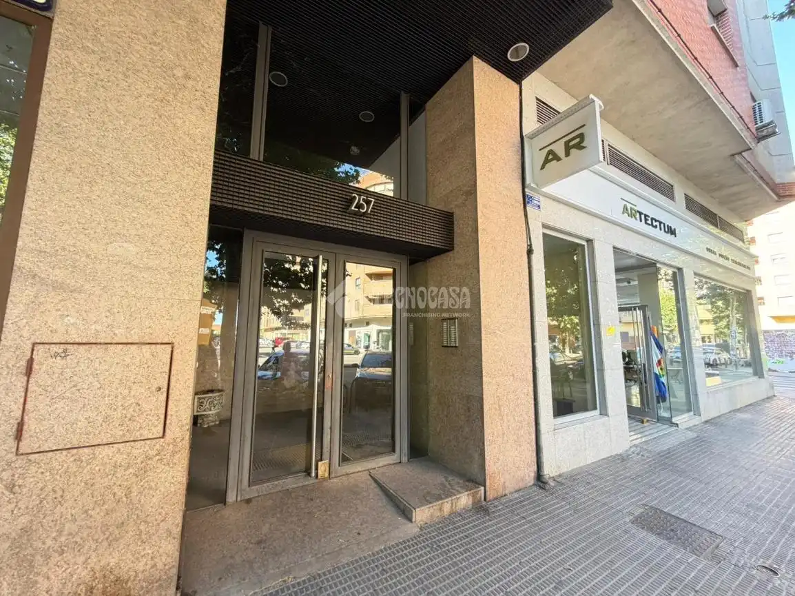 Pis amb ascensor en venda a Tres Olivos - La Piedad, imagen 3