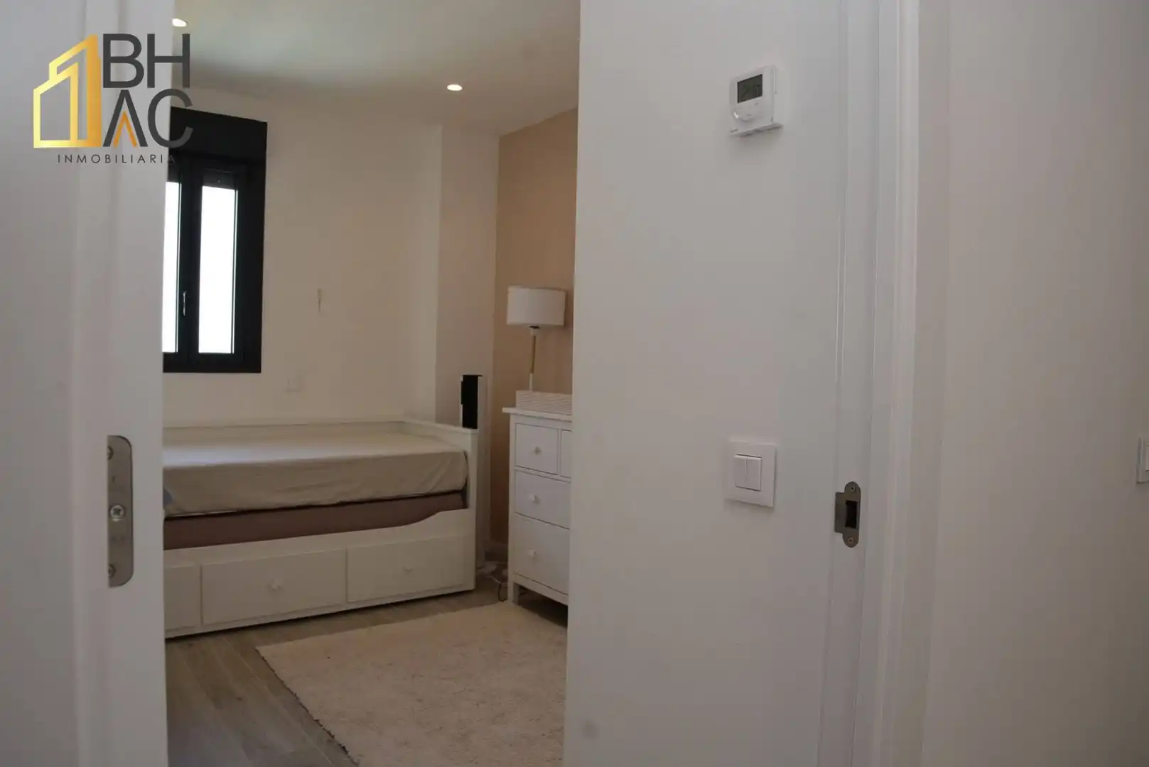 Schlafzimmer von Dachboden zum Verkauf in Alcalá de Henares mit Klimaanlage, Heizung und Terrasse