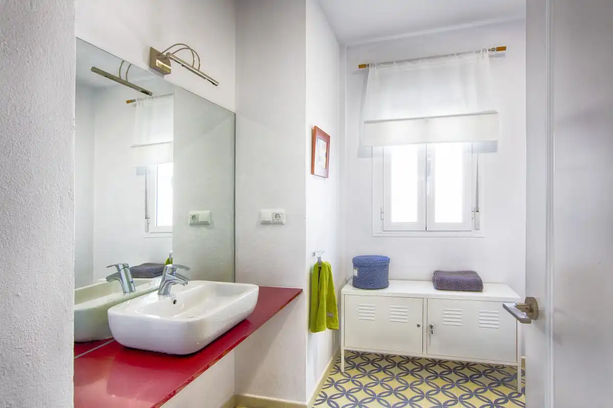 Baño de Finca rústica en venta en Ronda con Jardín privado, Terraza y Piscina