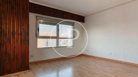 Photo 3 of Flat for sale in Av. D'ausiàs March, Malilla, Valencia