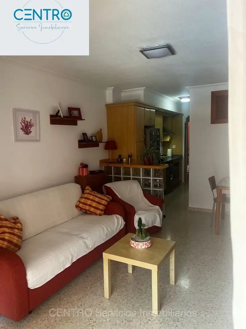 Wohnzimmer von Wohnungen zum Verkauf in Algeciras mit Terrasse, Möbliert und Gemeinschaftspool