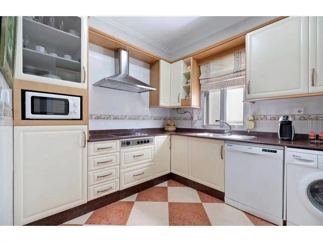 Cocina de Piso en venta en Cádiz con Aire acondicionado, Trastero y Amueblado