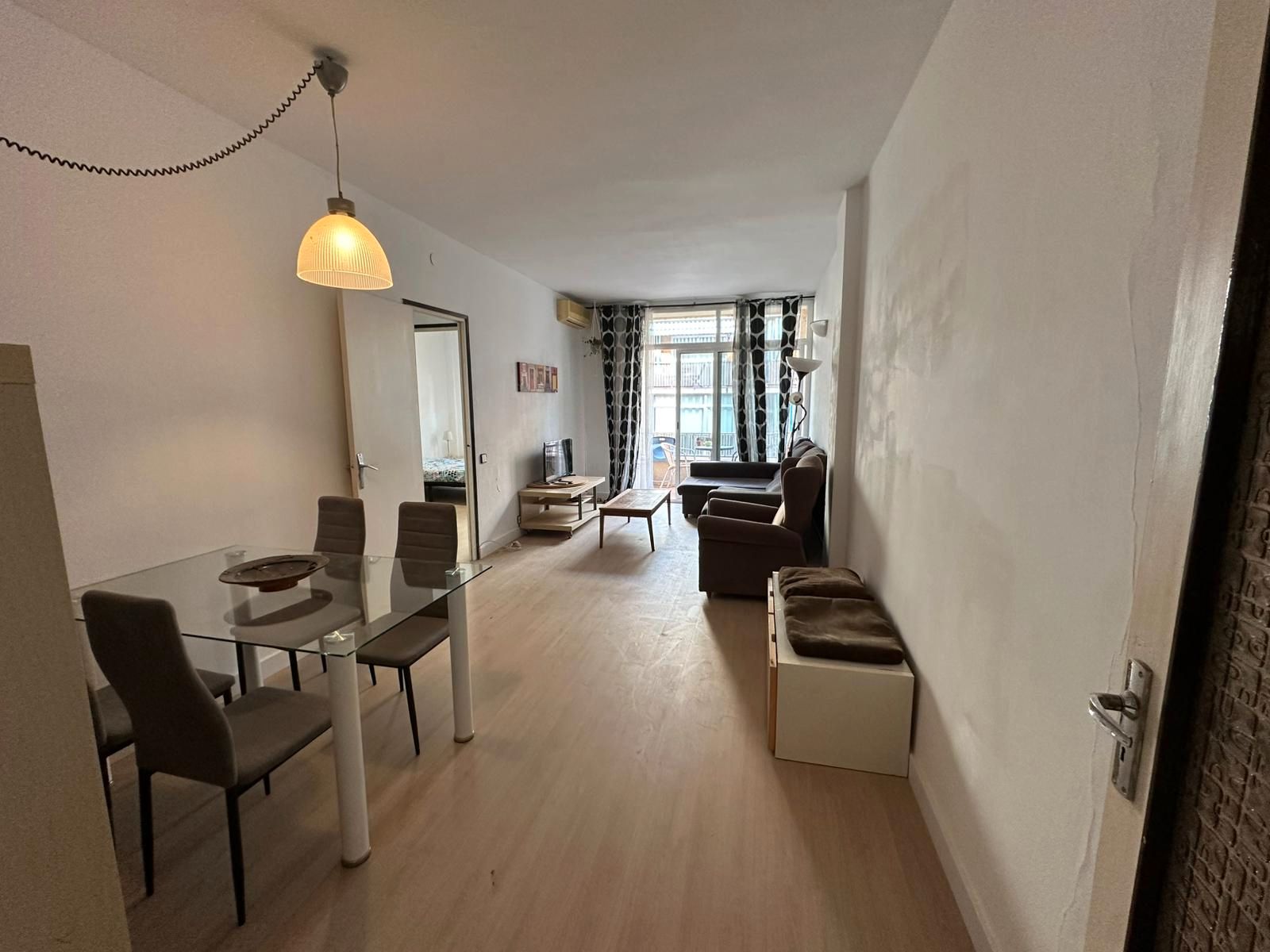 Piso en venta en Carrer de Trajà, La Font de la Guatlla, Sants - Montjuïc