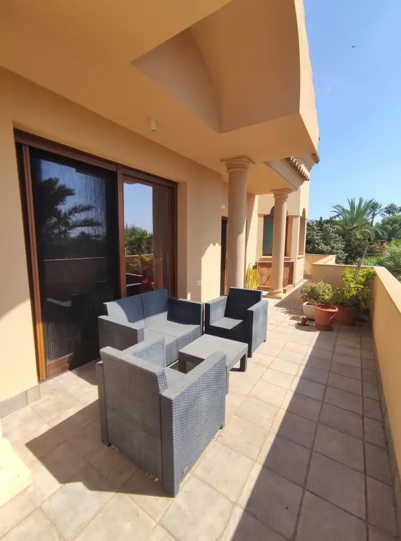 Terrassa de Casa o xalet en venda en Elche / Elx amb Aire condicionat, Calefacció i Jardí privat