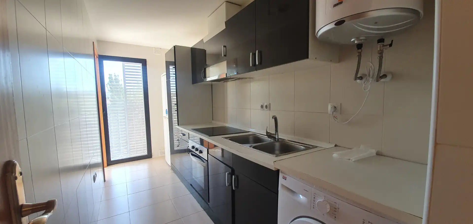 Flat for sale in Calle Santo Cristo de Limpias 21, imagen 3
