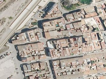 Locale commerciale in vendita a CL VALENCIA