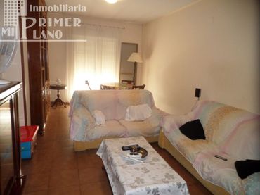 Piso con balcón en venta en Tomelloso