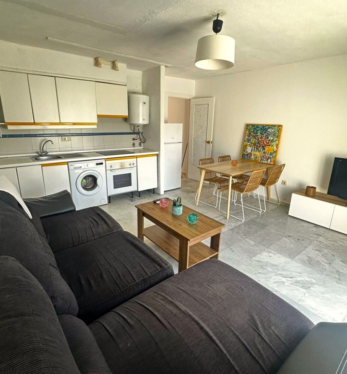 Sala d'estar de Pis en venda en Benidorm amb Piscina comunitària
