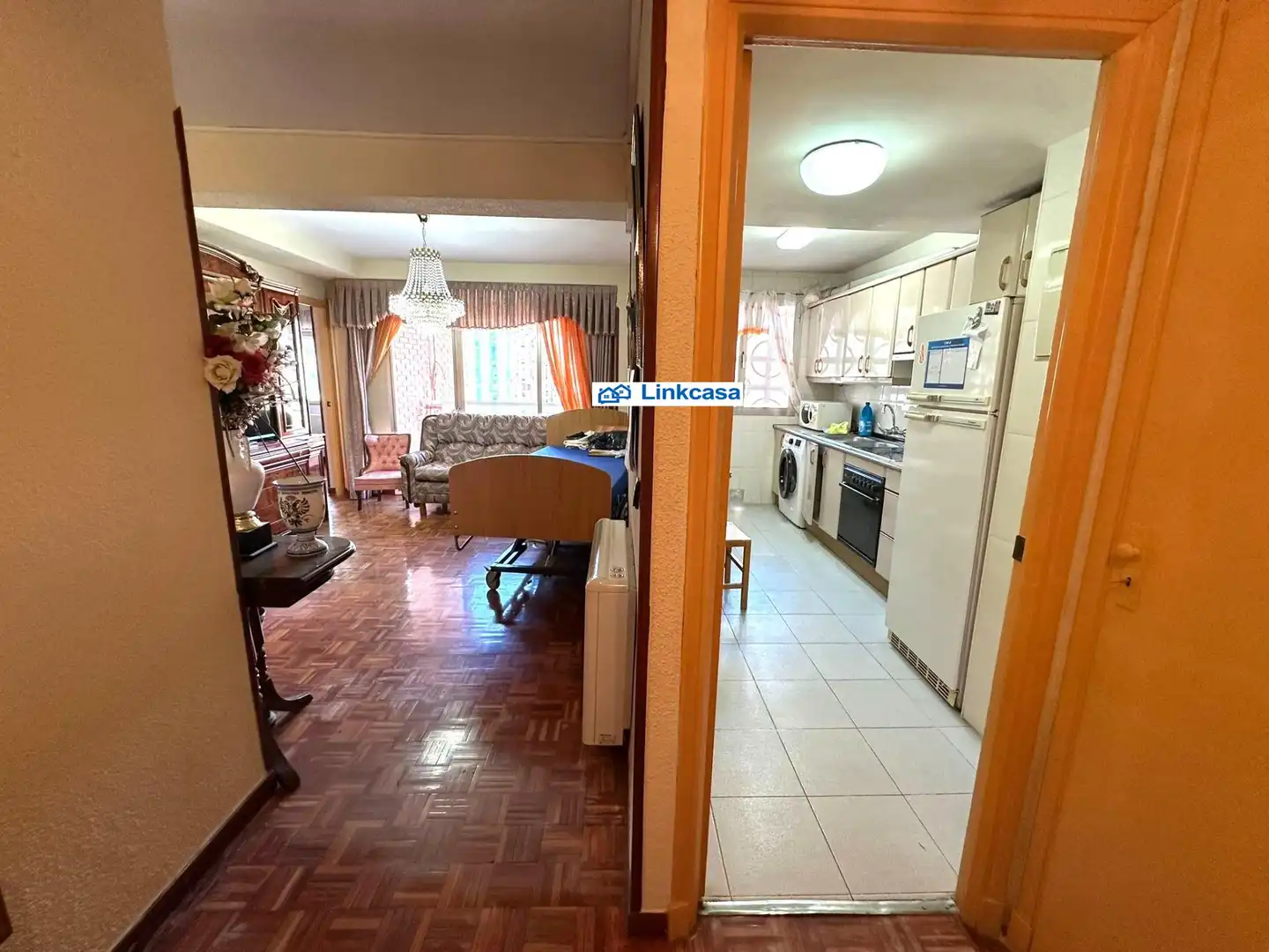 Flat for sale in Madrid  with Heating, Terrace and Furnished