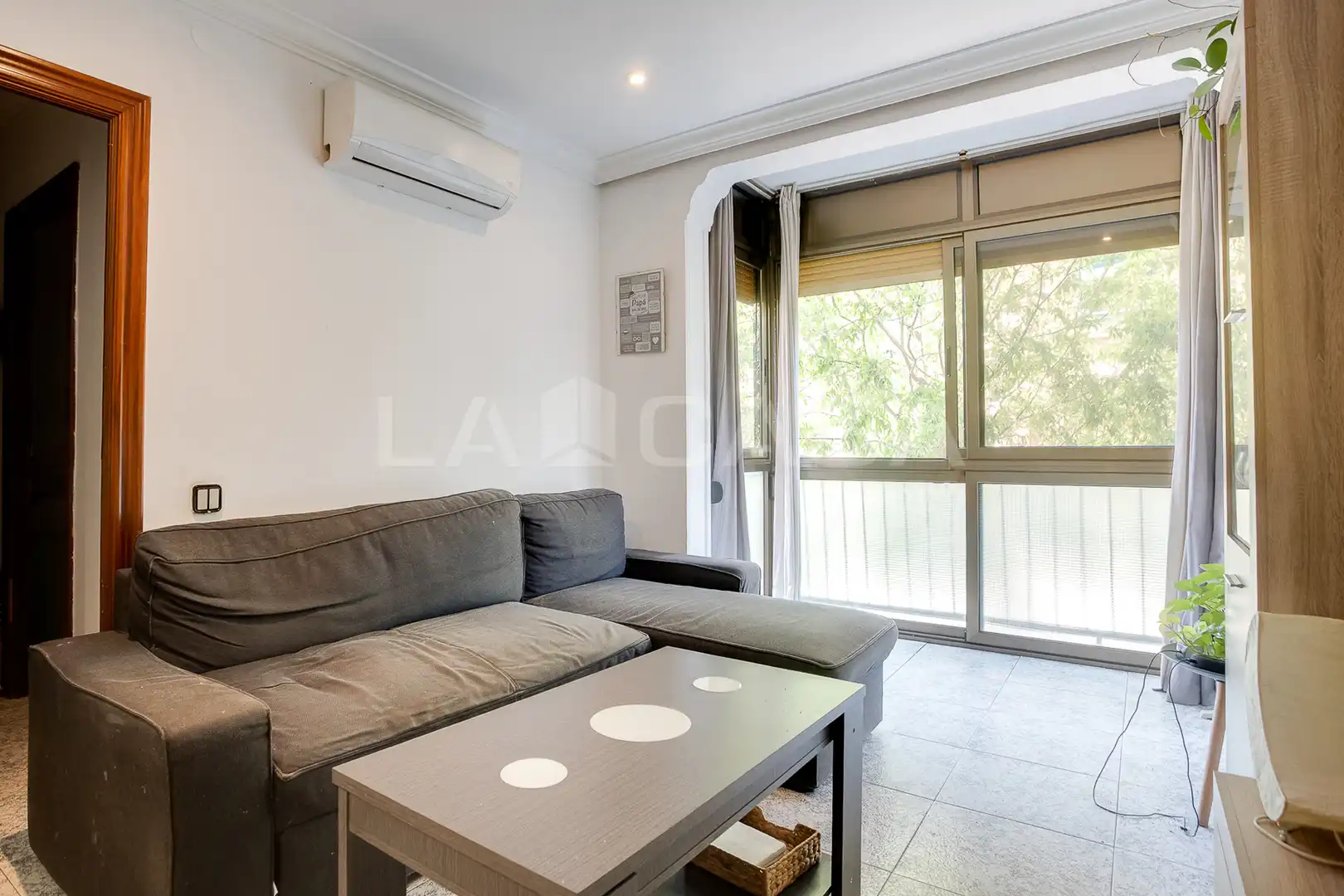 Sala de estar de Piso en venta en Sant Adrià de Besòs con Calefacción y Balcón
