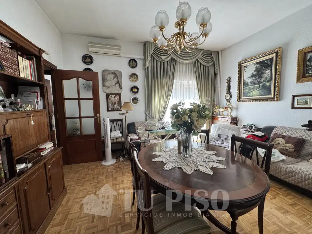 Sala de estar de Piso en venta en Madrid con Aire acondicionado, Calefacción y Parquet