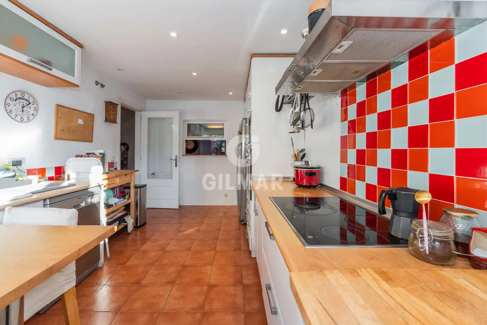 Kitchen of Detached homes for sale in Pozuelo de Alarcón  with Heating and Private garden