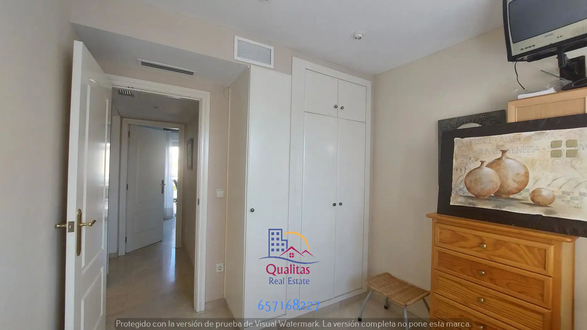 Habitación de Apartamento de alquiler en Oliva con Aire acondicionado, Calefacción y Jardín privado