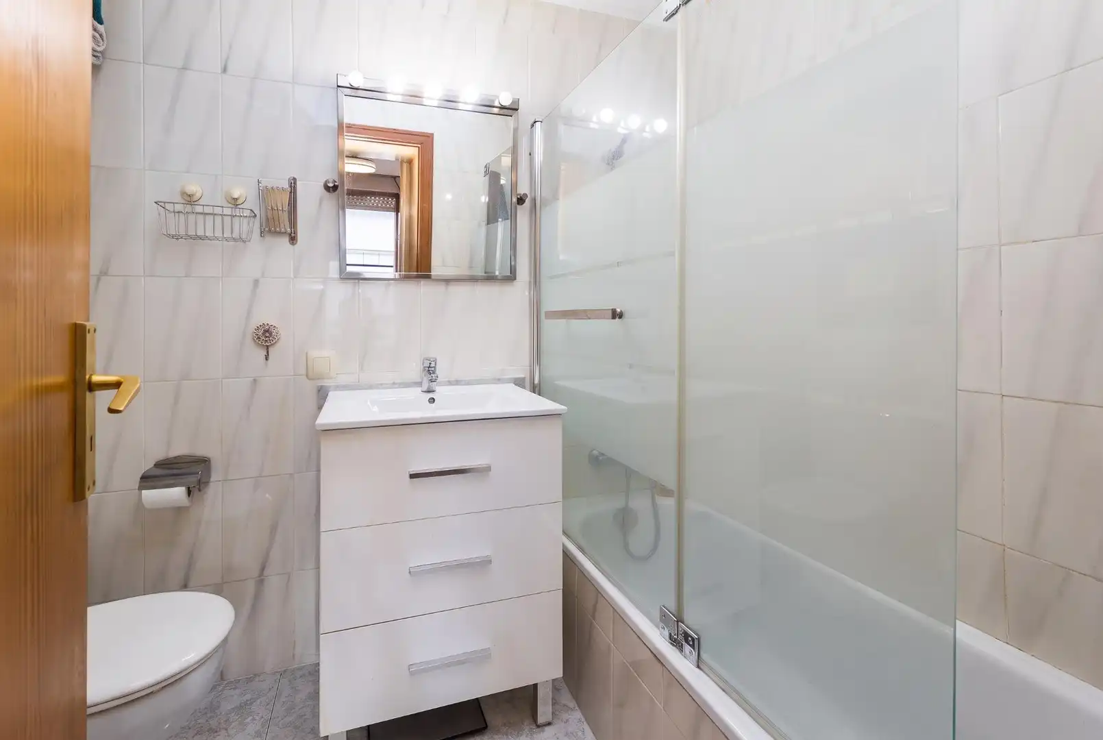 Bathroom of Flat for sale in Nord