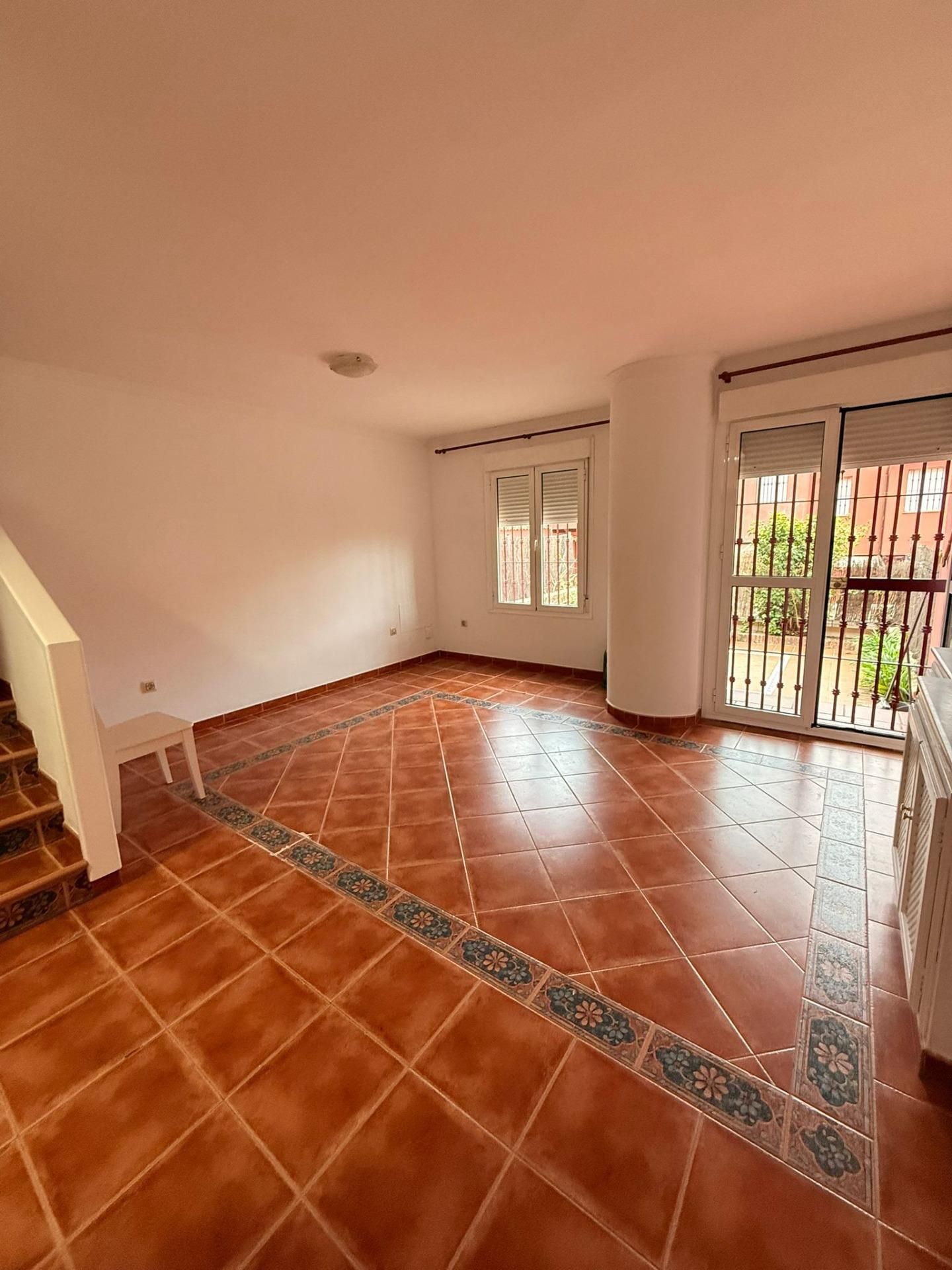 Casa o chalet en venta en Algeciras con Balcón y Piscina comunitaria