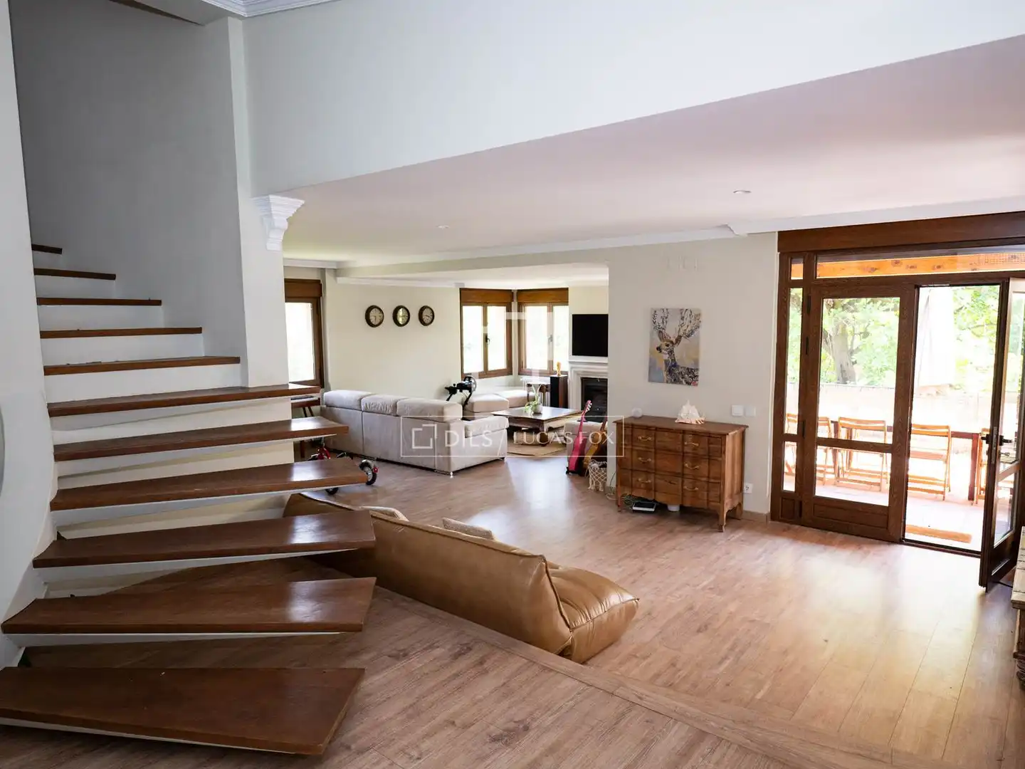 Living room of Houses for rent in Madrid  with Air Conditioner, Heating and Private garden