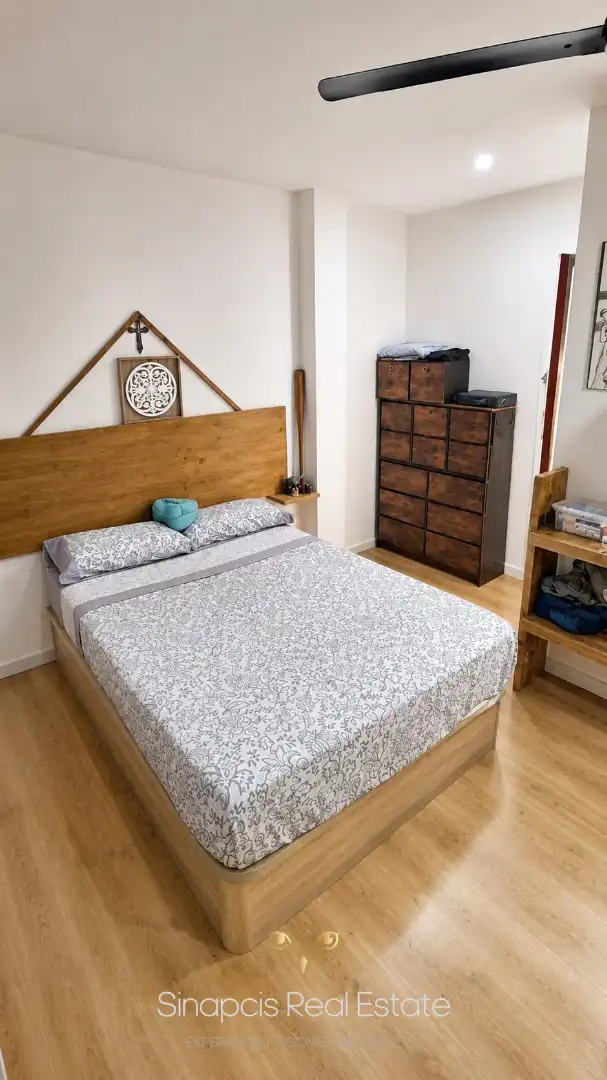 Habitación de Ático en venta en Castelldefels con Aire acondicionado, Calefacción y Parquet