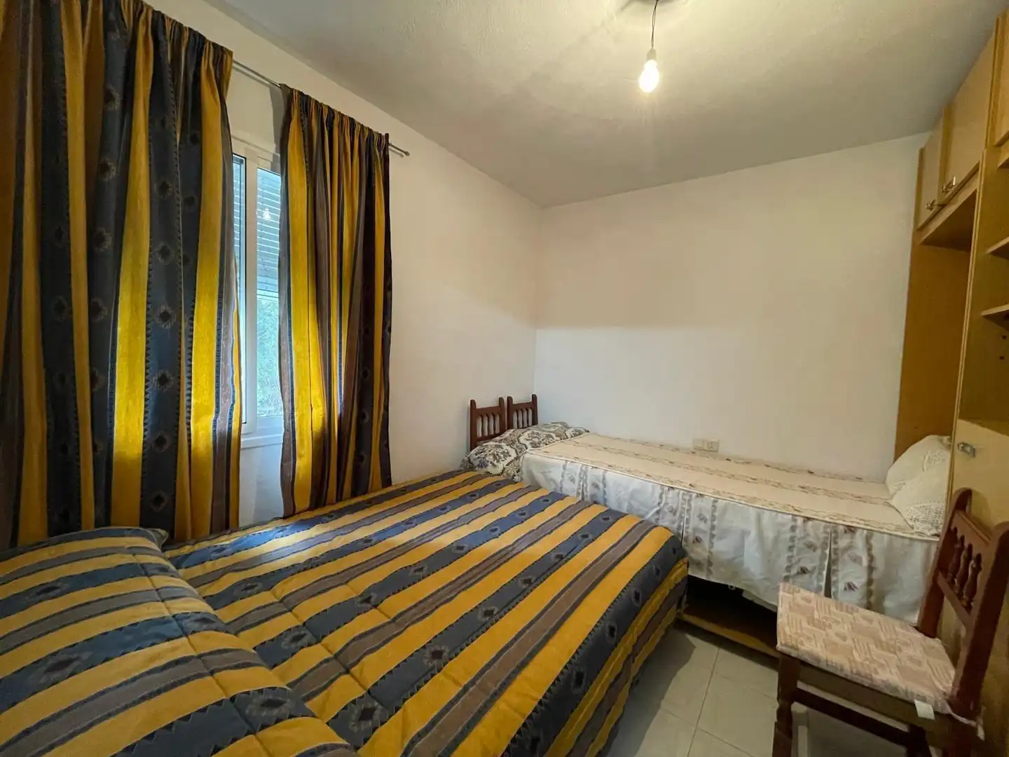 Schlafzimmer von Haus oder Chalet zum Verkauf in Cáceres mit Klimaanlage und Abstellraum