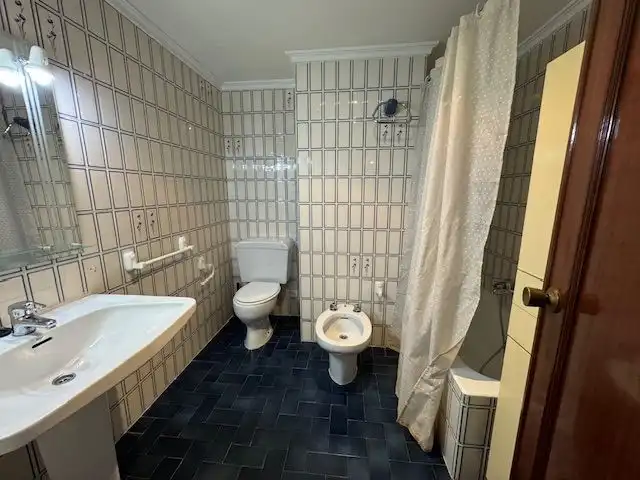 Habitación en rigoberto albors, Centre - Zona Alta