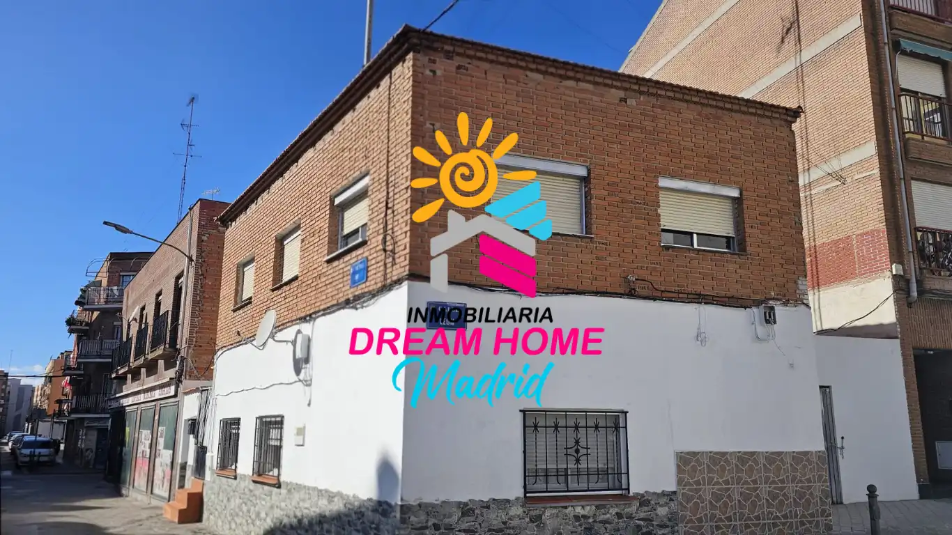 Vista exterior de Casa o xalet en venda en Móstoles