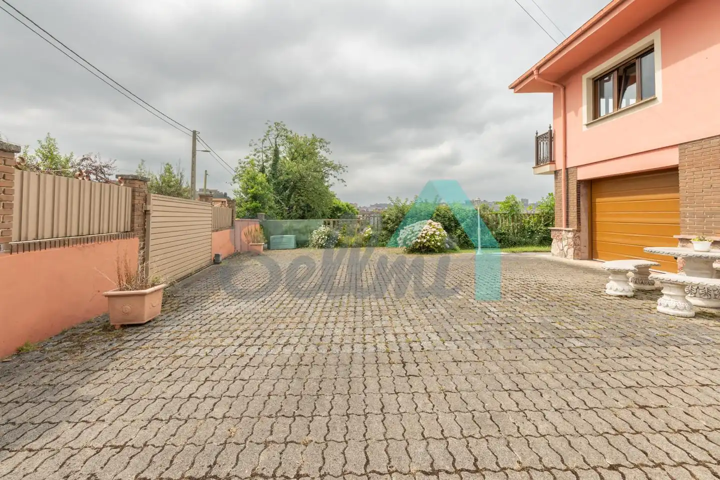 House with garden for sale in Zona Loma del Canto, imagen 104