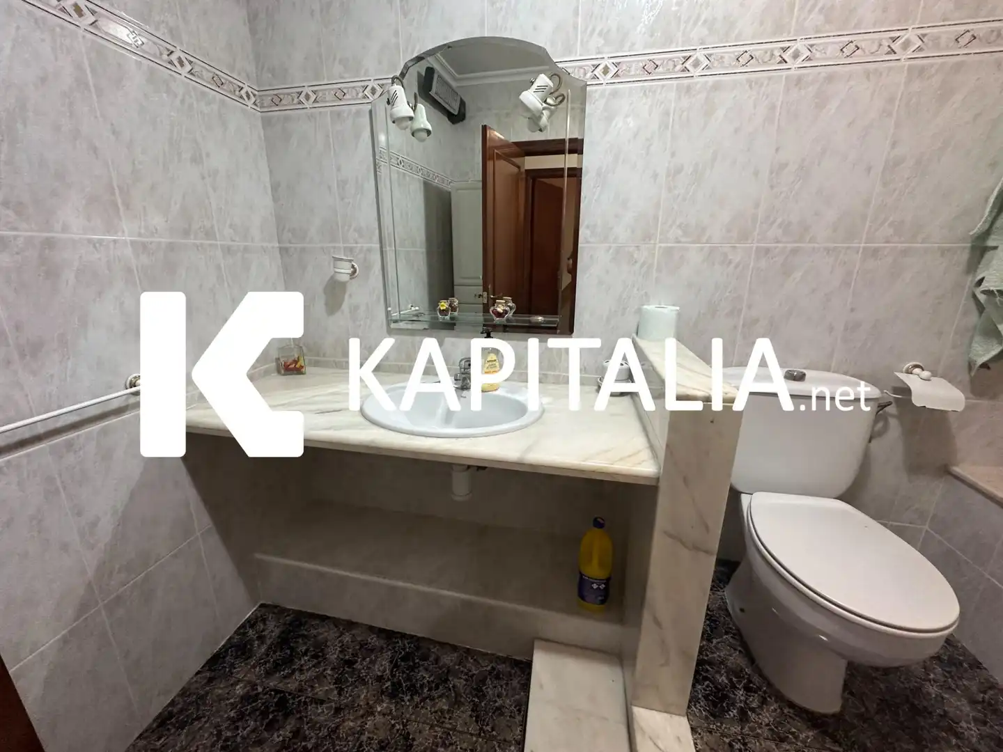 Bathroom of Duplexes for sale in Otos