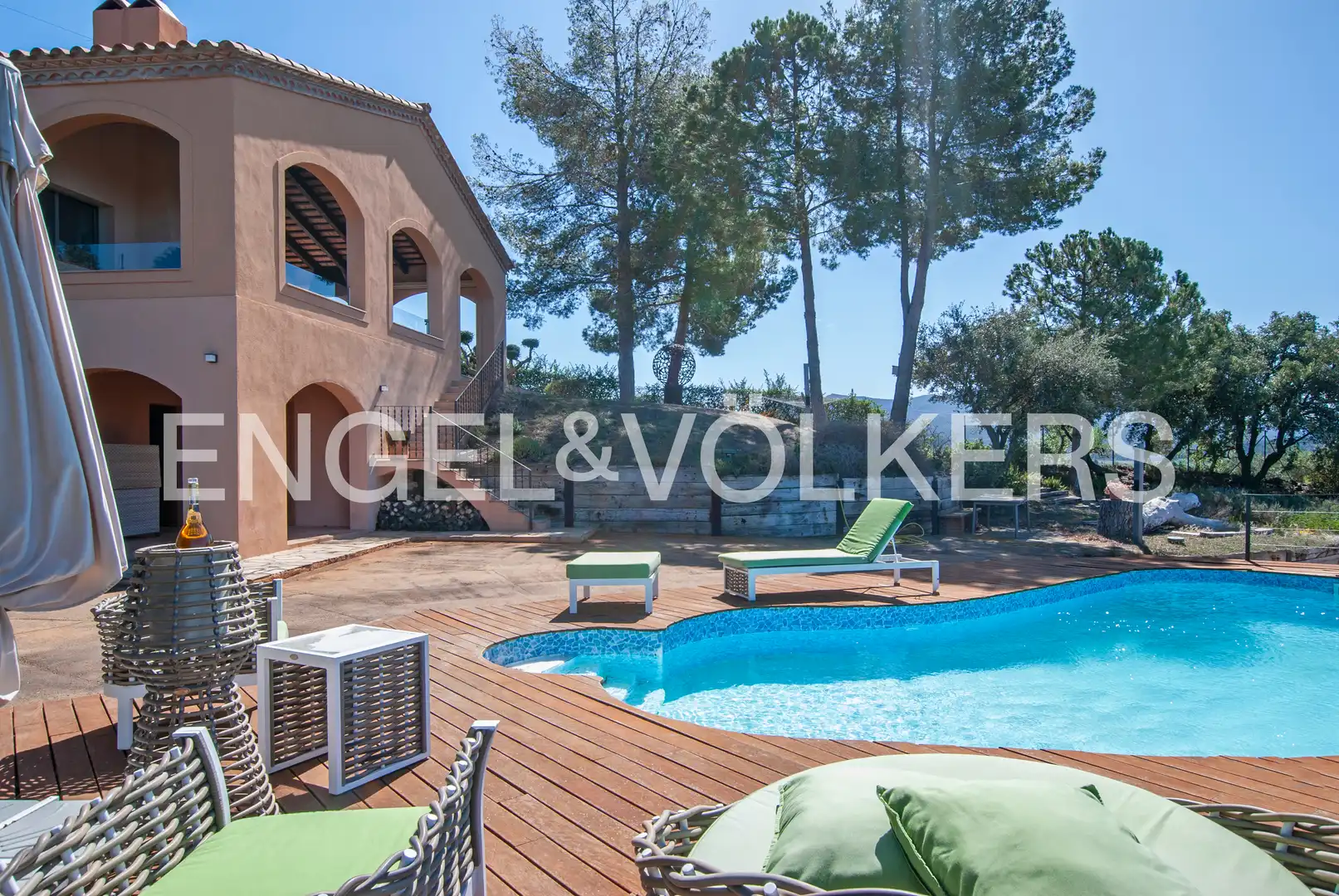 Vista exterior de Casa o chalet en venta en Falset con Calefacción, Jardín privado y Terraza