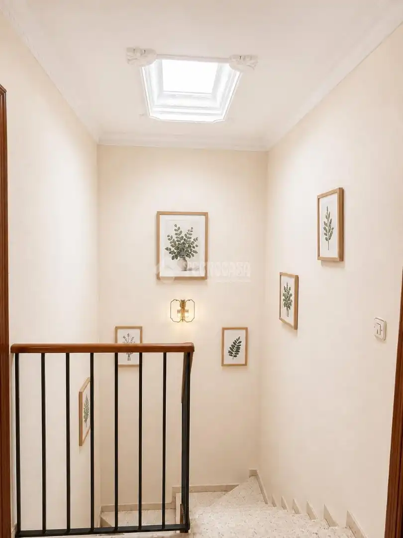 Casa adosada en venta en Sevilla con Aire acondicionado, Terraza y Balcón