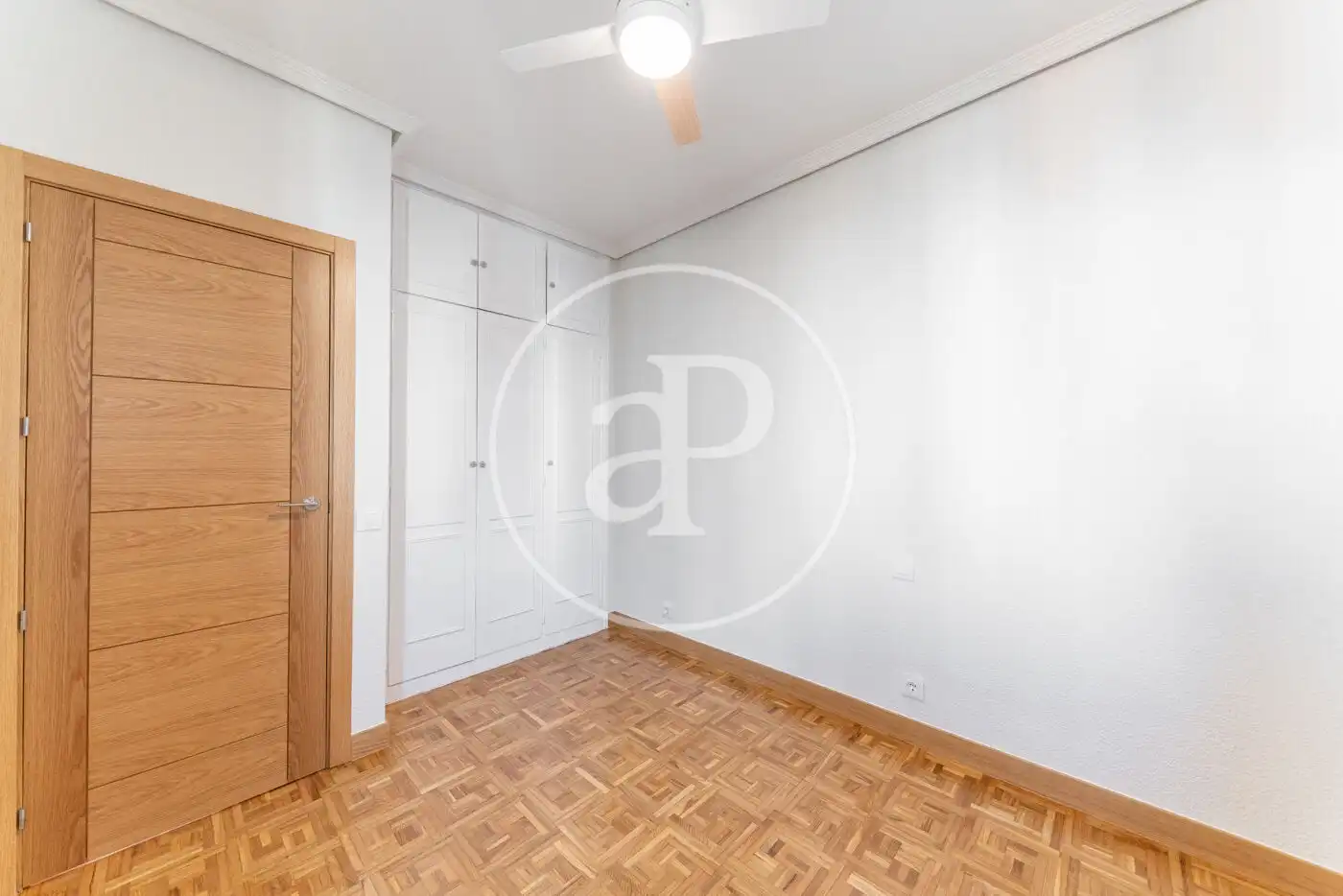 Flat for rent in Calle de Orense, Cuatro Caminos - Azca