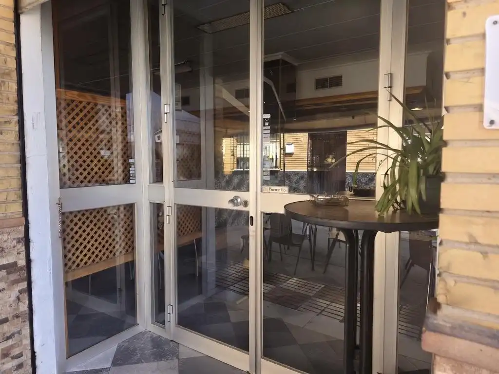 Gewerbefläche zur Miete in La Carlota, imagen 2